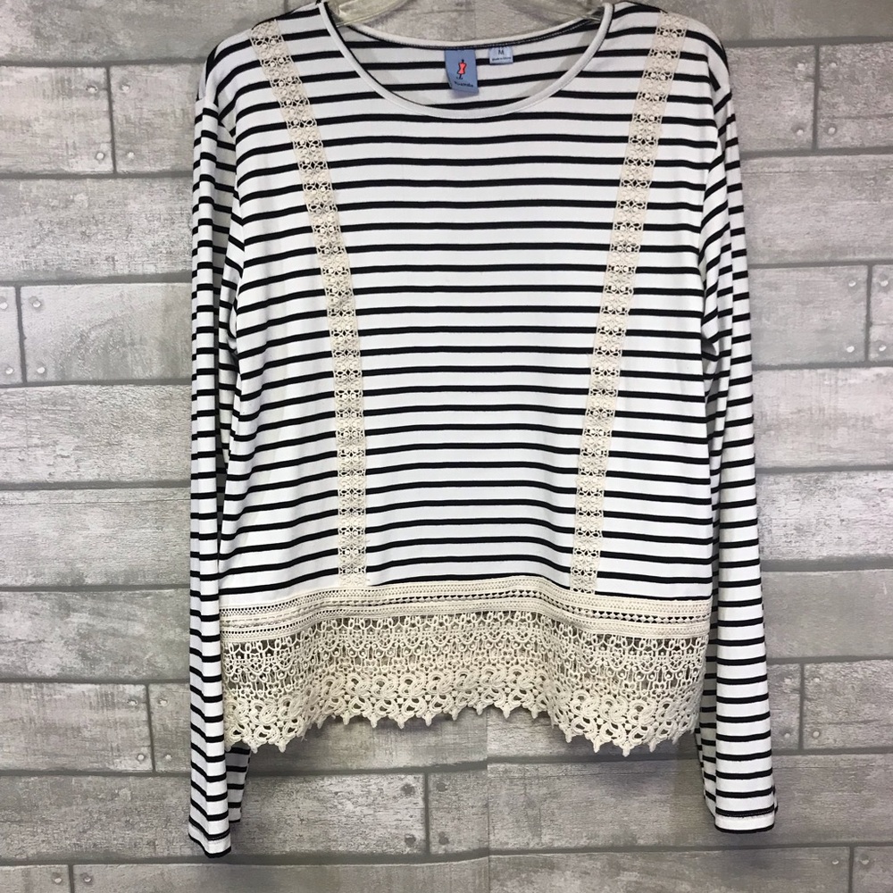 PinkMelo Black and white striped shirt sz M